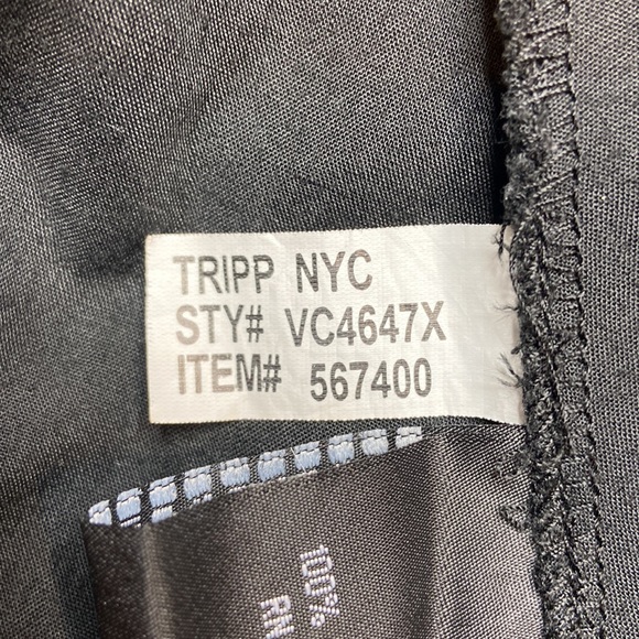 Tripp NYC Torrid VINTAGE Black Ruffle Mock Pleat Goth Lolita Skirt Size 26 PLUS - Picture 9 of 15